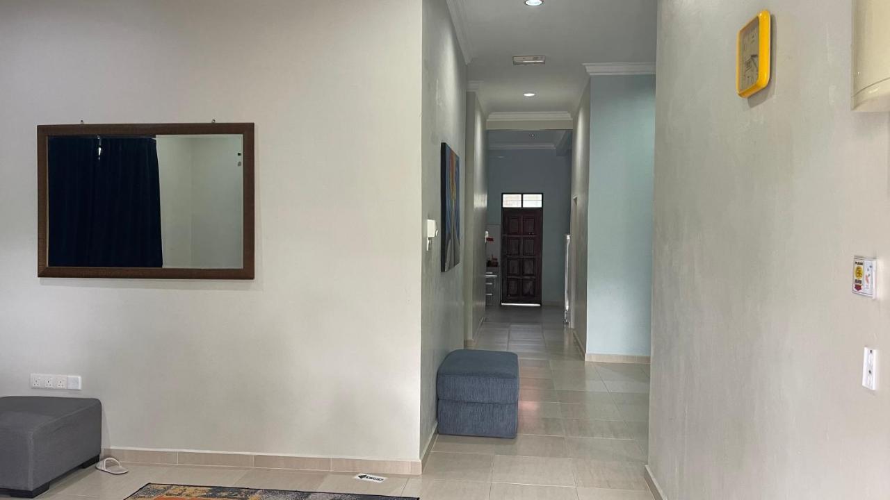 Nikmat Homestay Riyadh Kampong Tuan Mandak Eksteriør bilde